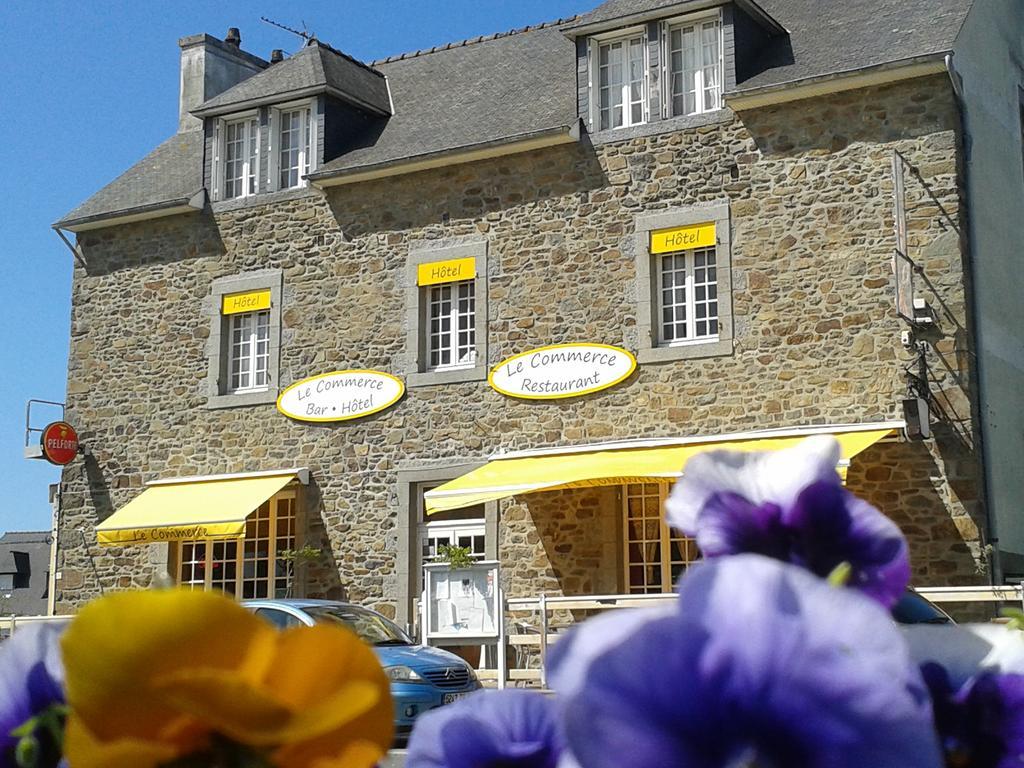 Hotel Restaurant Du Commerce La Gouesnière Eksteriør bilde
